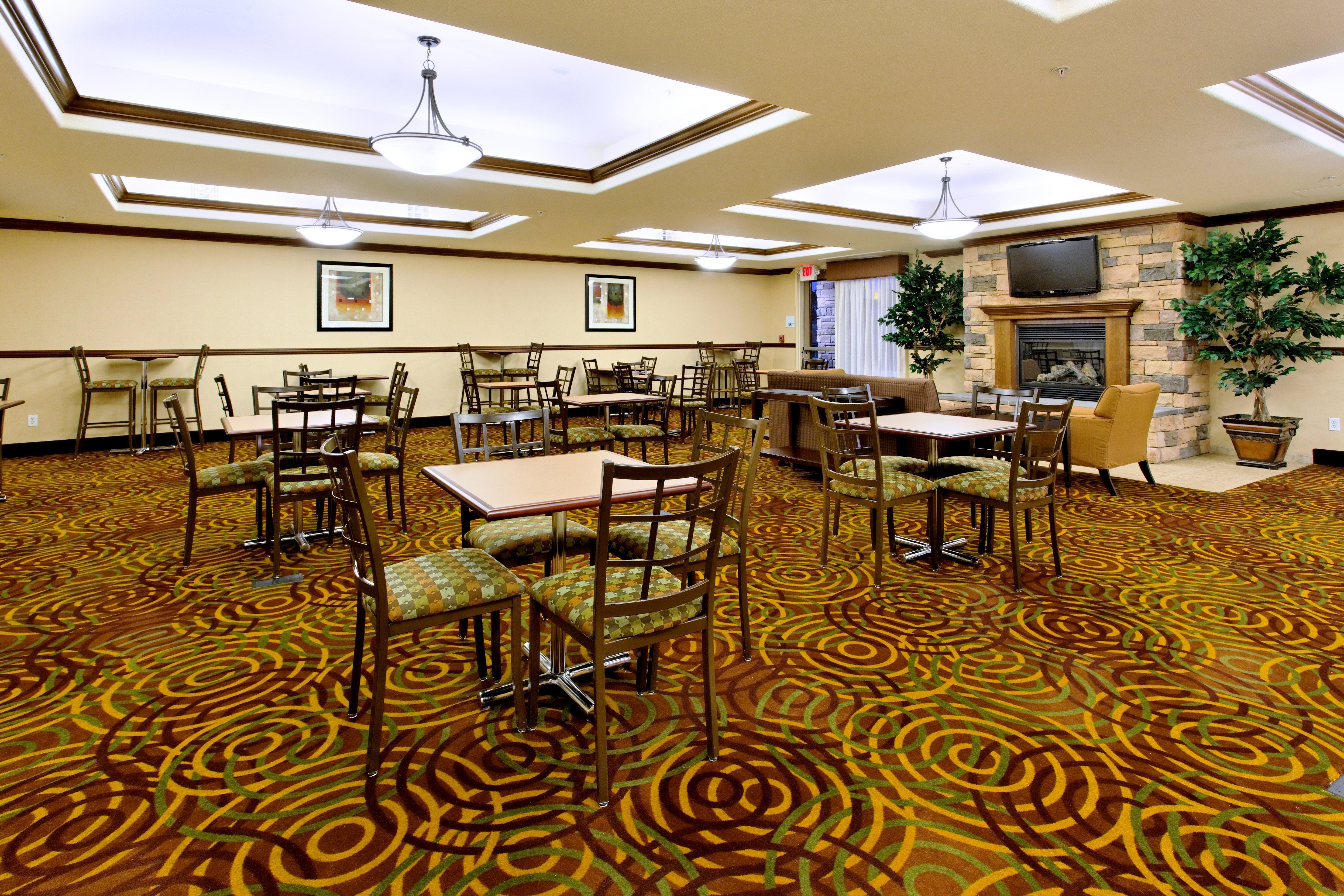 Holiday Inn Express Fresno Northwest - Herndon By Ihg Exterior foto