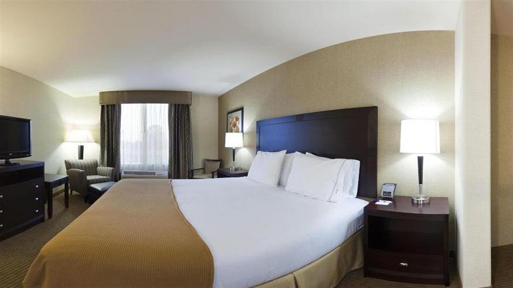 Holiday Inn Express Fresno Northwest - Herndon By Ihg Exterior foto
